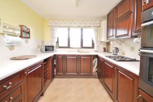 Kitchen- click for photo gallery